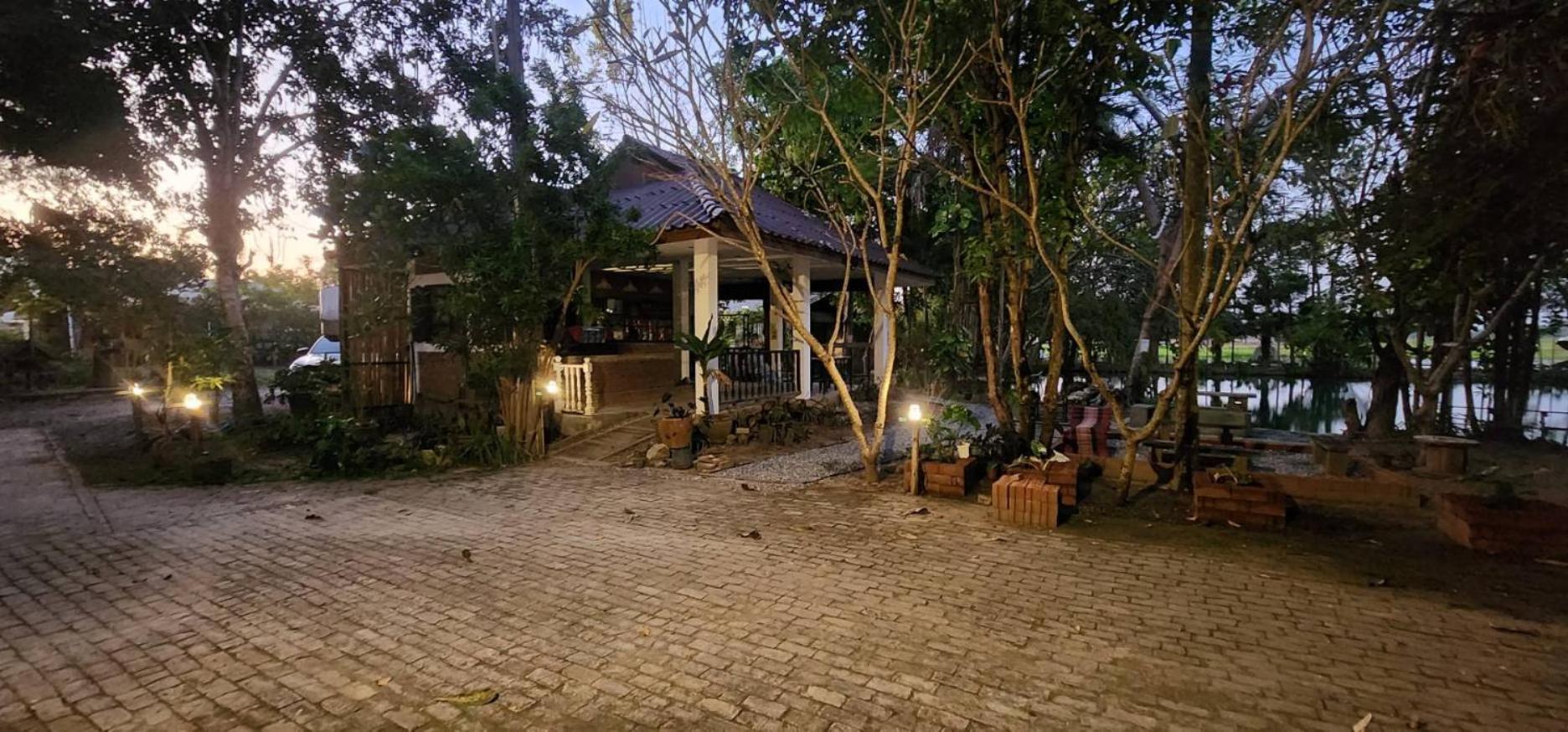 Tung Tong Homestay & Camping Mae Rim Luaran gambar
